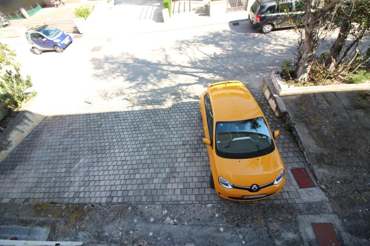 Apartment City Centre Free Parking 1&2 Floor Makarska Bagian luar foto