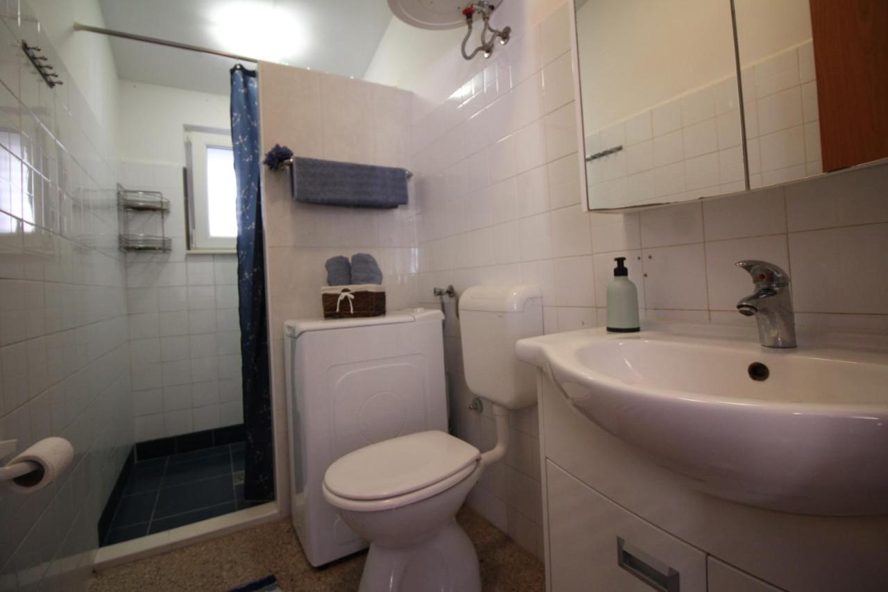 Apartment City Centre Free Parking 1&2 Floor Makarska Bagian luar foto